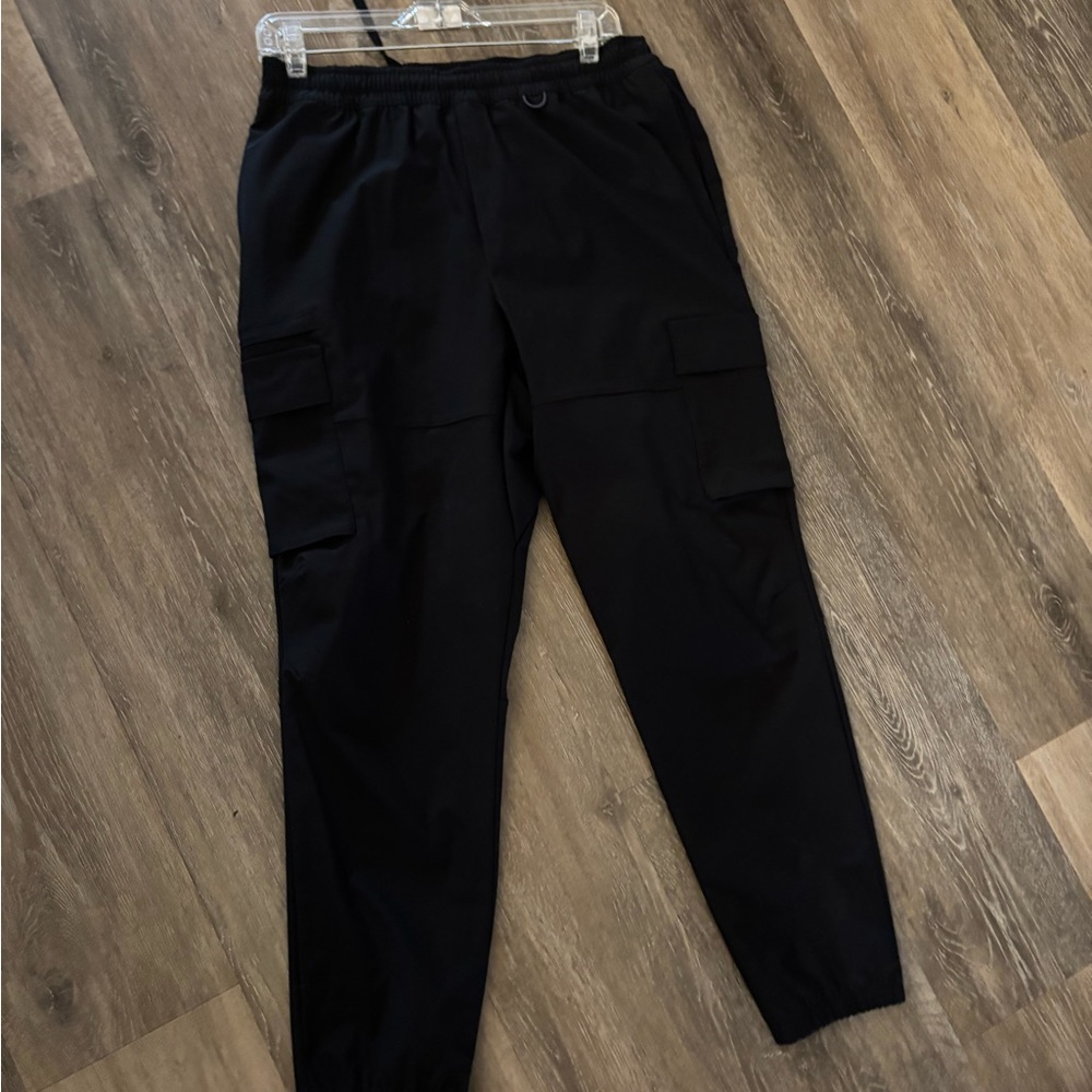 Men's All In Motion Black Cargo Jogger Pants - Lightweight Utility Style Sz M - Picture 2 of 9